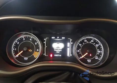 2014 Jeep Cherokee Latitude z USA, uszkodzony, nr VIN 1C4PJMCB5EW121675